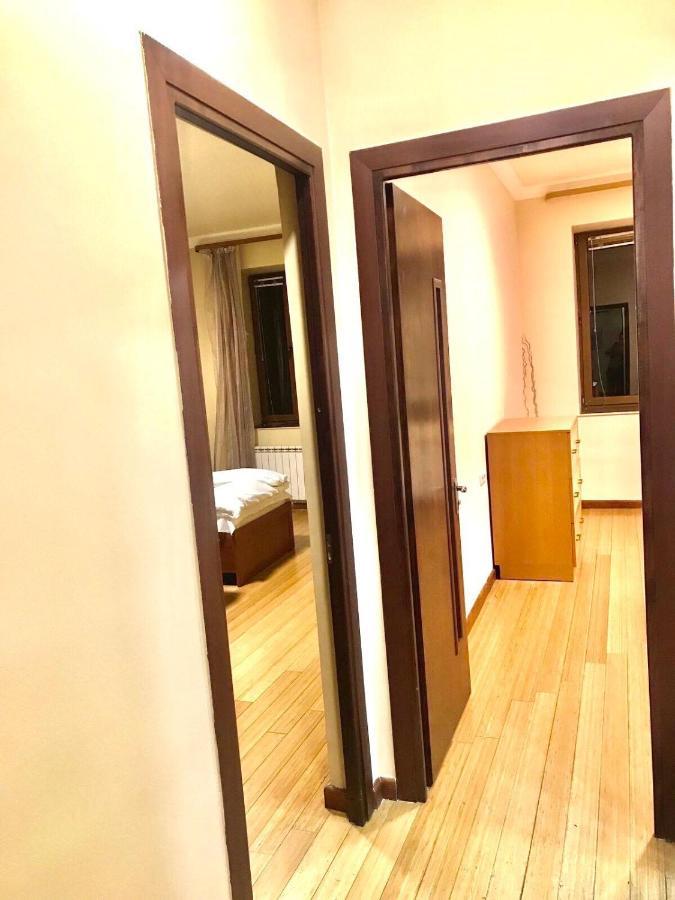 Mount Hood Apartments エレバン エクステリア 写真